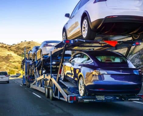Car-transport-carrier-near-Gilroy